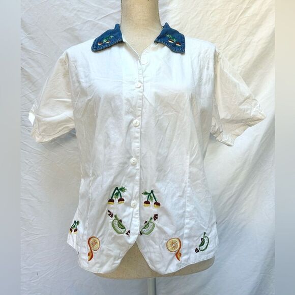 Vintage Bill Blass Denim Shirt Women Button Down Flowers Embroidered‎ 90s large - Picture 1 of 8